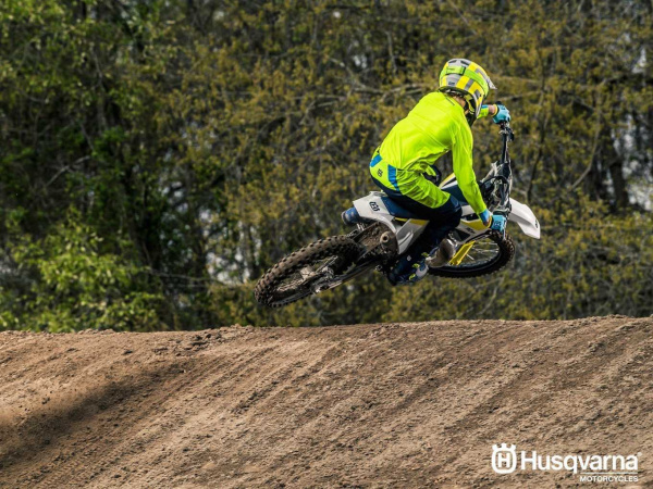 Мотоцикл кроссовый / эндуро Husqvarna (Хускварна) TC 85 17/14 (2022) | Мототека