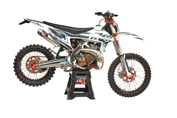 Мотоцикл кроссовый / эндуро Hasky (Хаски) F7X 250 Enduro 2T 21\18 | Мототека