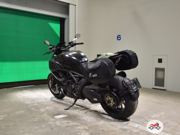 Мотоцикл DUCATI Diavel 2013, Черный пробег 26878 | Мототека