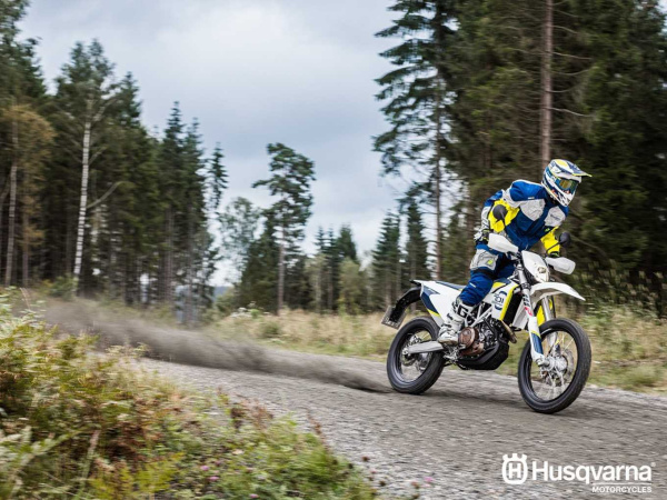 Мотоцикл кроссовый / эндуро Husqvarna (Хускварна) 701 Enduro (2022) с ПТС | Мототека