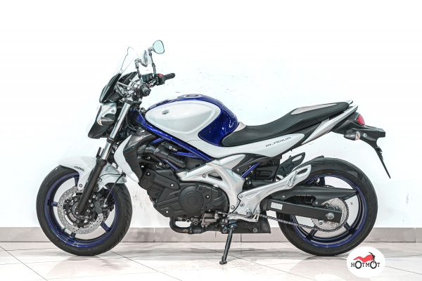 Мотоцикл SUZUKI SFV 400 Gladius 2011, БЕЛЫЙ пробег 51503 | Мототека