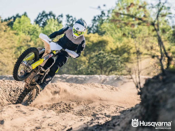 Мотоцикл кроссовый / эндуро Husqvarna (Хускварна) FC 250 (2022) | Мототека